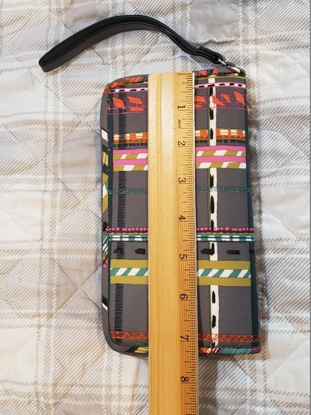 Vera Bradley Women's Midtown RFID wristlet wallet in "City Plaid" NWT - Picture 5 of 5